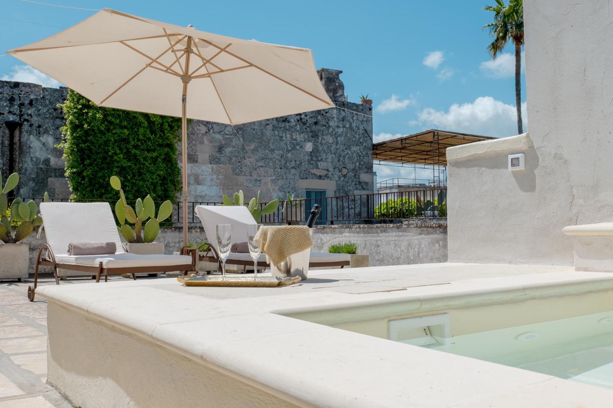 Palazzo Angelica - Luxury Retreat Otranto Bed & Breakfast Giurdignano Dış mekan fotoğraf